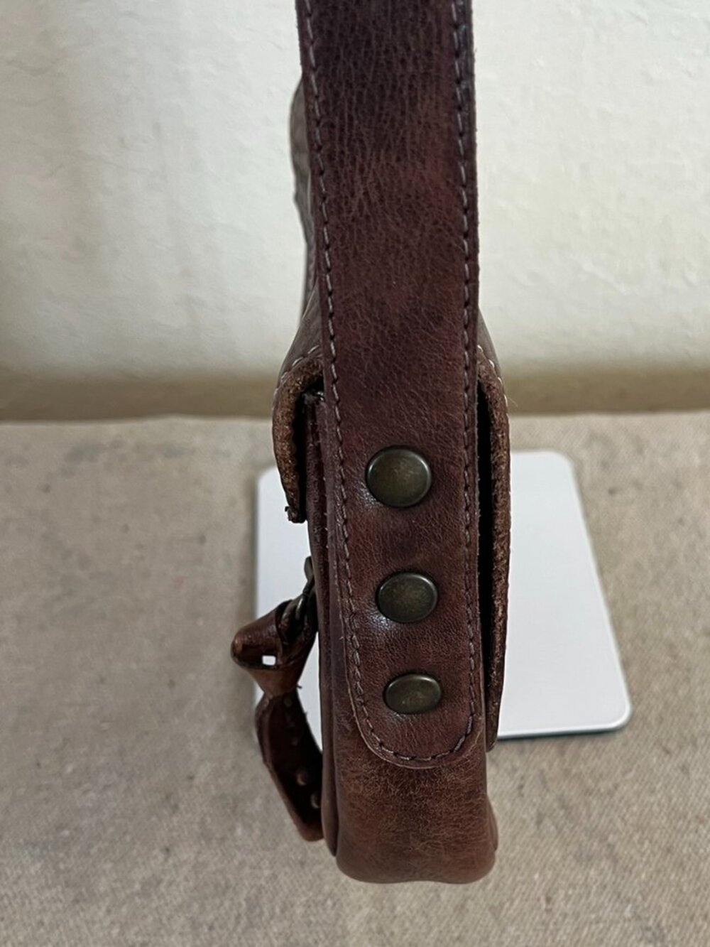 Bedstu Woman's brown Shoreline Crossbody Bag - Picture 8 of 14